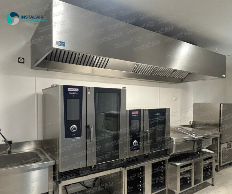 Installation d'une Hotte inox de 3m chez un traiteur à Sète dans l'Hérault (34)